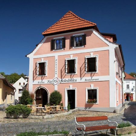 Penzion Na 15. Poledniku Hotel Jindrichuv Hradec Luaran gambar