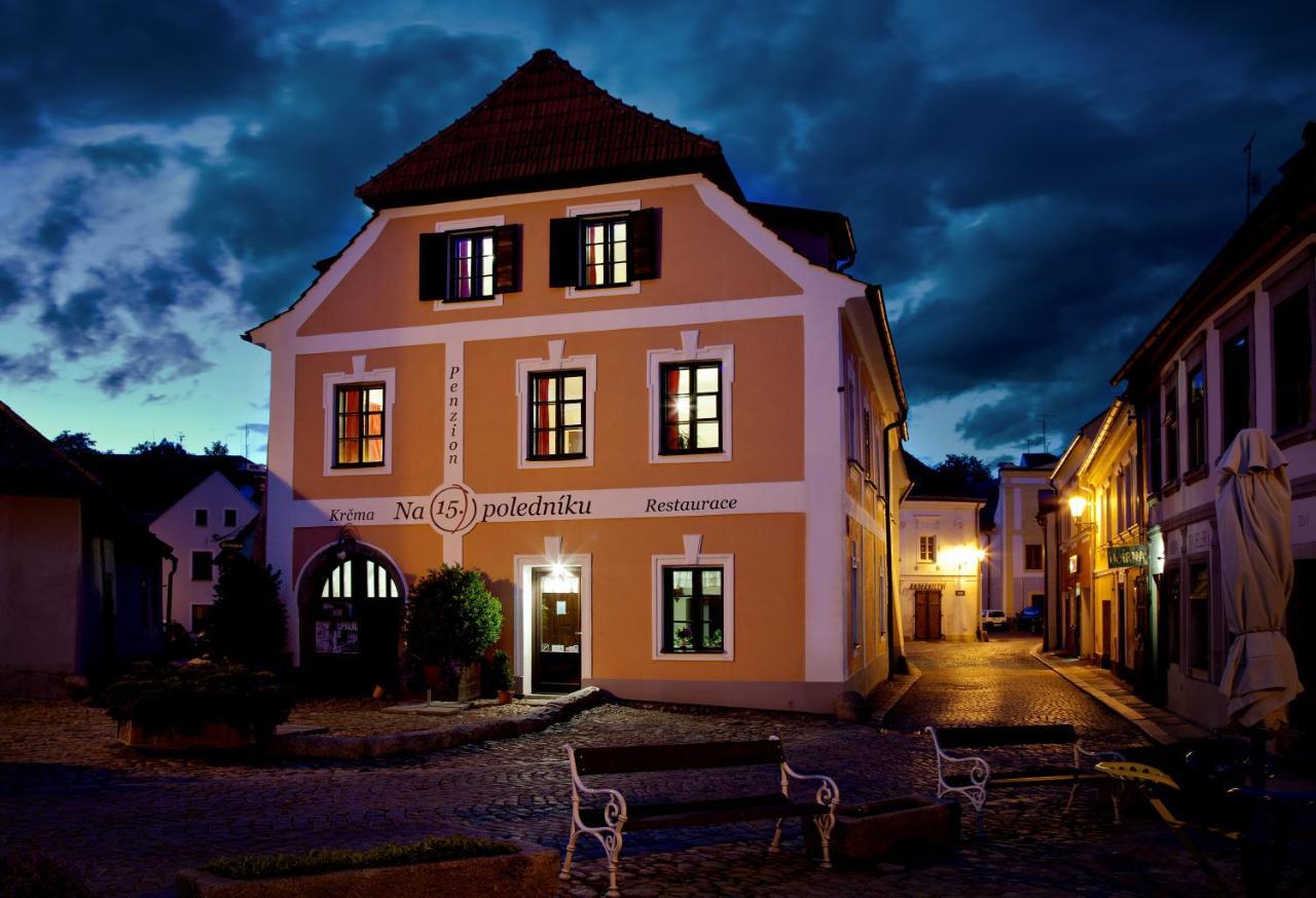 Penzion Na 15. Poledniku Hotel Jindrichuv Hradec Luaran gambar
