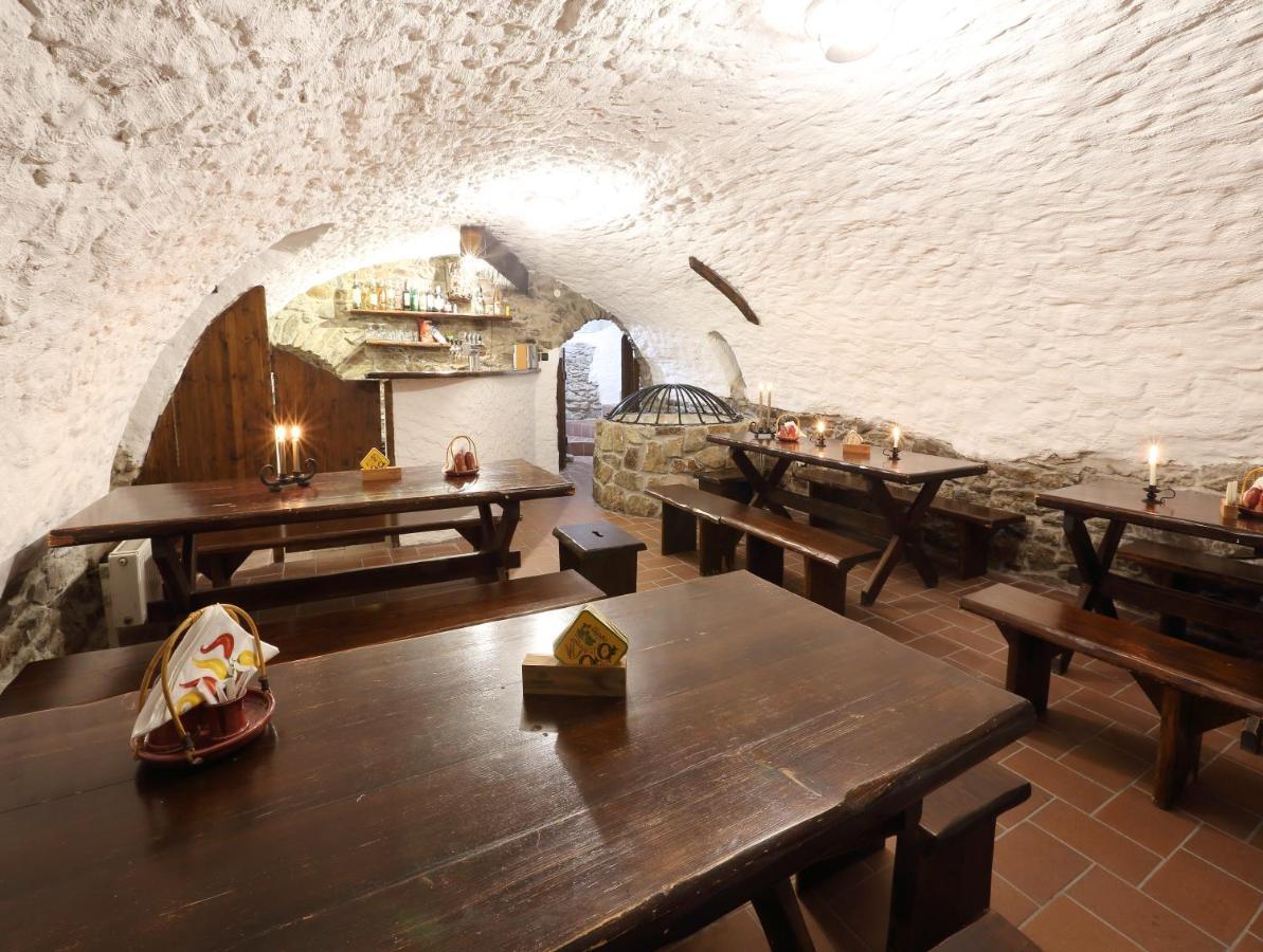 Penzion Na 15. Poledniku Hotel Jindrichuv Hradec Luaran gambar