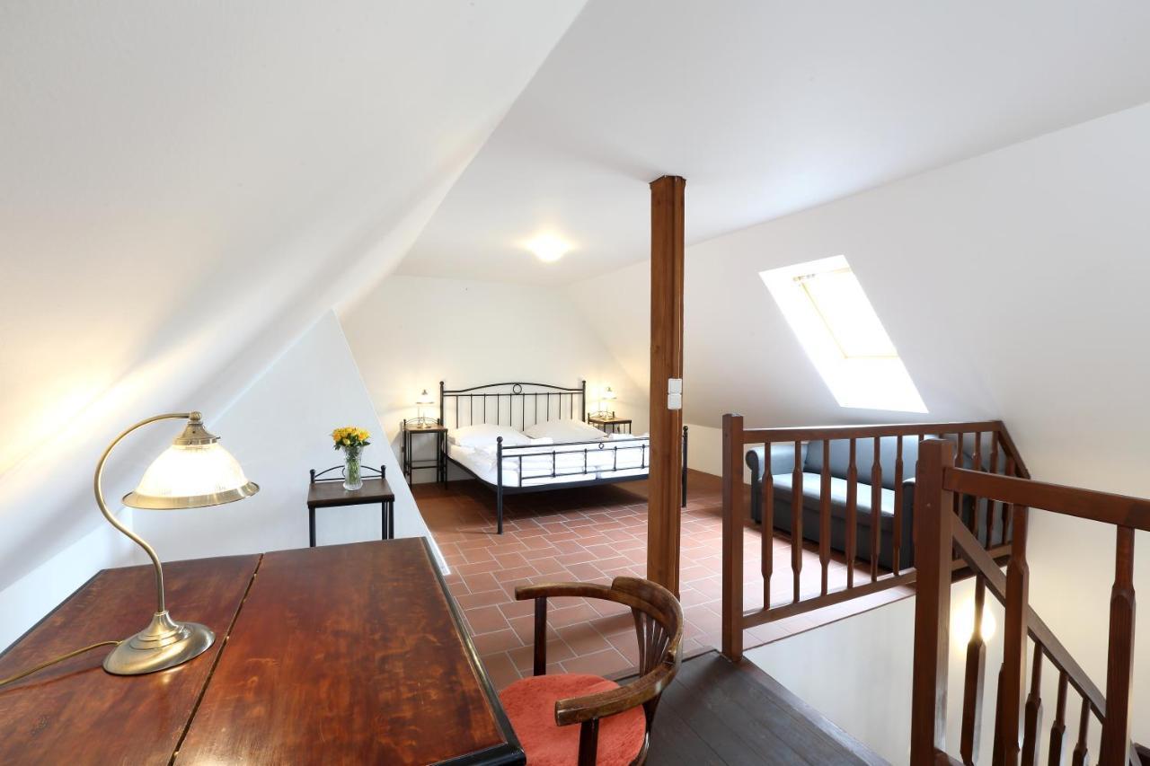 Penzion Na 15. Poledniku Hotel Jindrichuv Hradec Luaran gambar