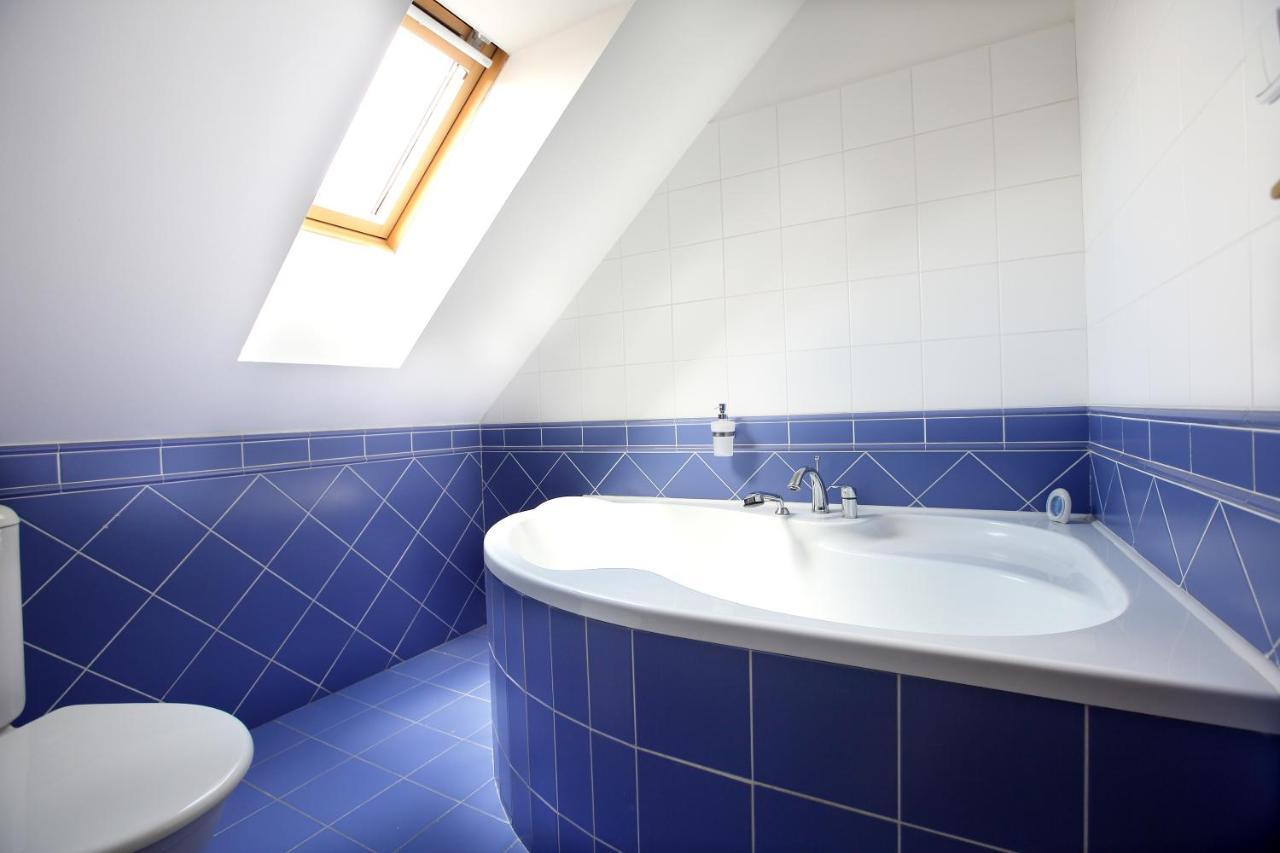 Penzion Na 15. Poledniku Hotel Jindrichuv Hradec Luaran gambar