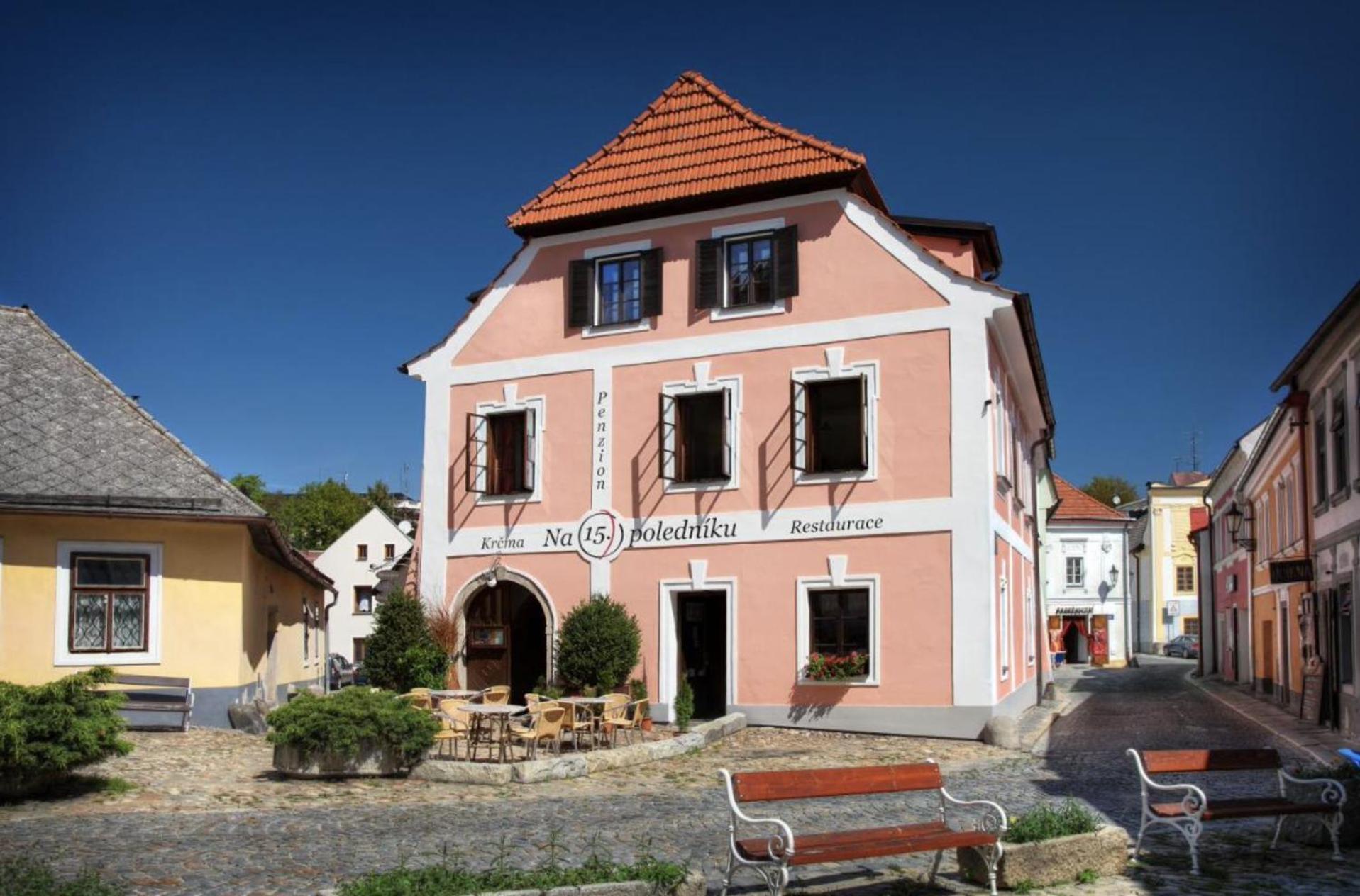 Penzion Na 15. Poledniku Hotel Jindrichuv Hradec Luaran gambar